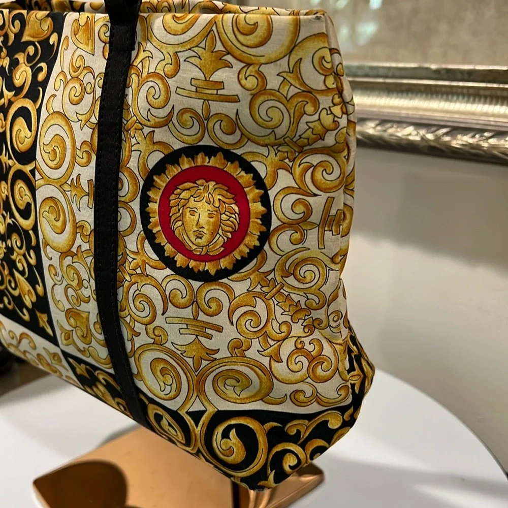 Versace Baroque Fabric Tote Bag EUC - Picture 4 of 15